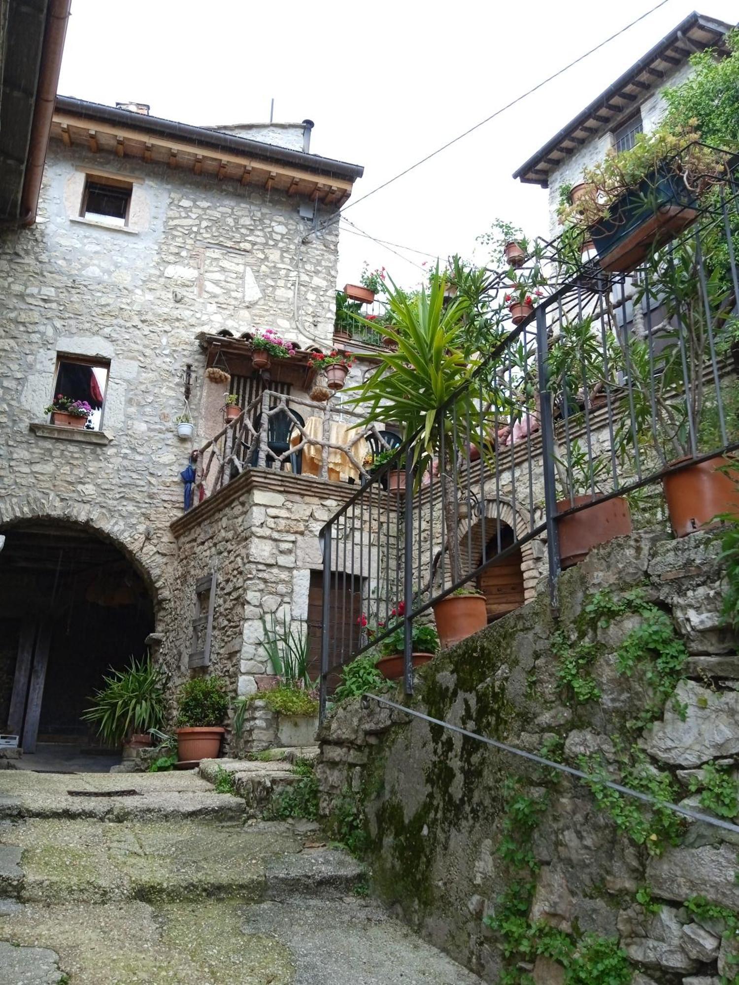 Casa Belvedere A Valle San Martino Di Spoleto Esterno foto